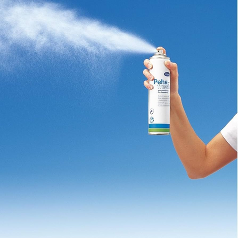 Designed for optimal effectiveness, this room spray neutralizes unwanted odors and leaves a pleasant, fresh scent in the air. 